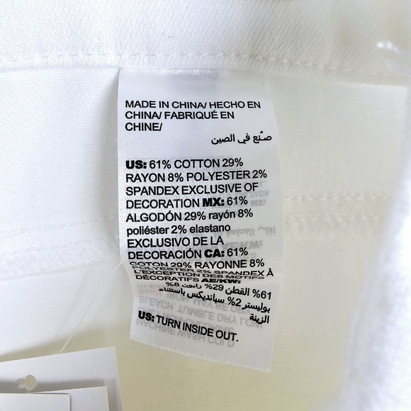 Chico's #570258018 So Slimming White Girlfriend Ankle Jeans NWT - Picture 12 of 16